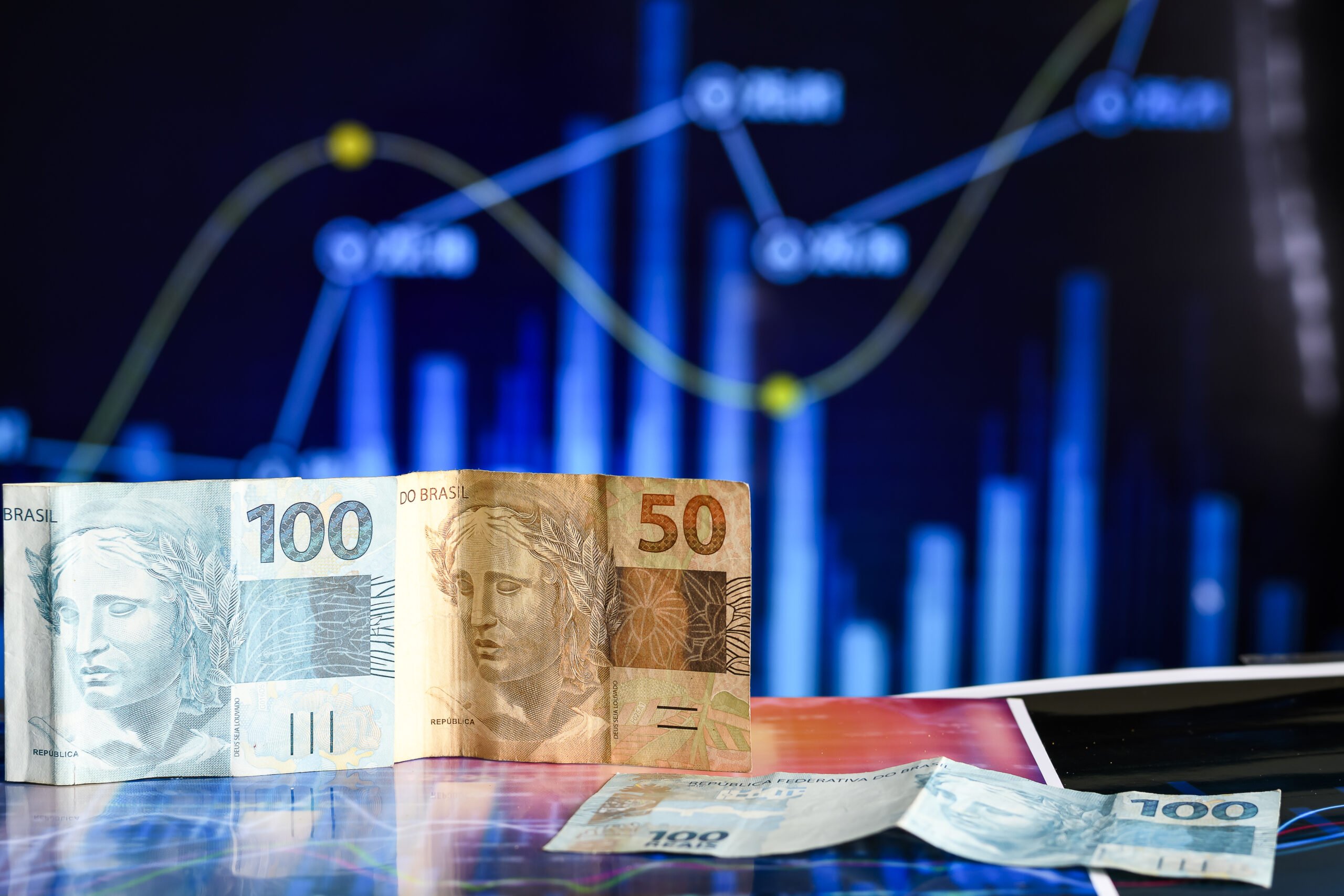 IPCA-15 REGISTRA PRIMEIRA DEFLAÇÃO DO ANO EM AGOSTO, COM QUEDA DE 1% NOS TRANSPORTES